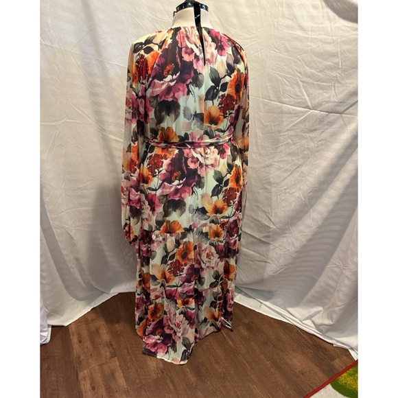 Ivy City Co Imogen dress in Green floral, 2x NWOT - Picture 2 of 4